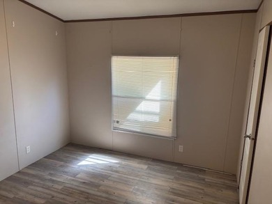 Great 4BR/2BA manufactured home in Toledo Beach Subdivision - photo 58