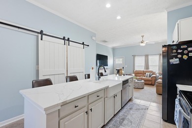 Beautifully updated 3BR/2BA home in the highly desirable Brandon - photo 9