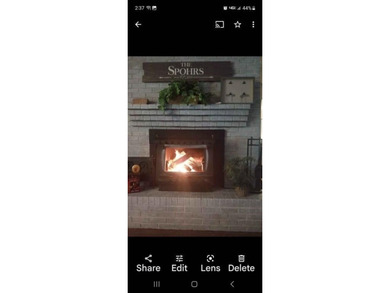 3BR RANCH STYLE HOME ON 1.72 ACRES. DOES HAVE MATURE PECAN AND