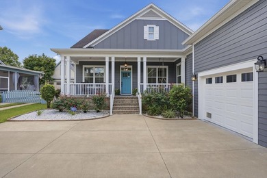 Beautiful custom SouthWood home on a quiet street! This 4 - photo 5