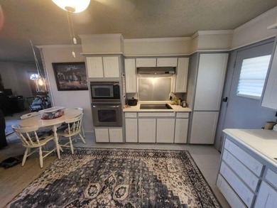 3BR RANCH STYLE HOME ON 1.72 ACRES. DOES HAVE MATURE PECAN AND