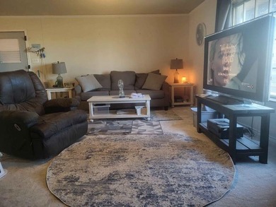 3BR RANCH STYLE HOME ON 1.72 ACRES. DOES HAVE MATURE PECAN AND