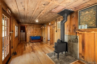 Tucked away in the gated Metcalf Creek Tract within the National - photo 6