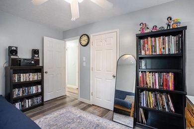 Coastal Charm & Modern Comfort - Blocks from the Beach with No - photo 11