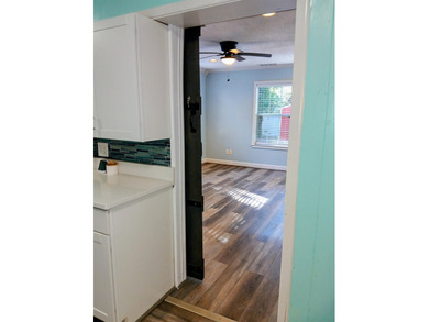 Coastal Charm & Modern Comfort - Blocks from the Beach with No - photo 13