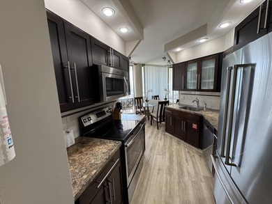 Surfside beachside resort living at its best. Rare 2BR/2BA floor - photo 8