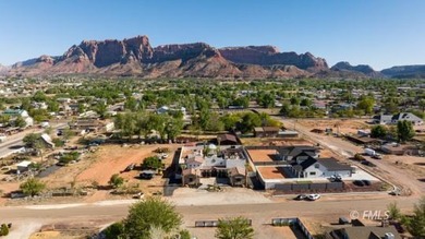 Private and secure oasis in Southern Utah/Northern Arizona - photo 3