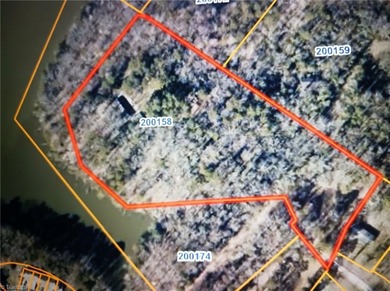 Oak Hollow Lake Acreage For Sale in High Point North Carolina