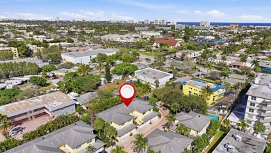 Welcome to Old Florida Bungalow Townhomes. A tastefully - photo 4