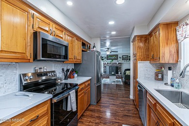 Welcome to your new Orcutt home! This beautifully updated - photo 6