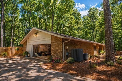 Additional listing photo 2