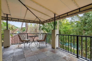 Welcome to this exceptional newer-built residence offering over - photo 17