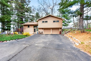 Additional listing photo 1
