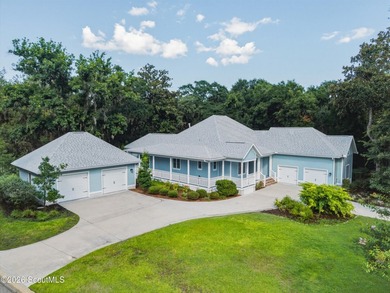 Experience the pinnacle of coastal luxury in this exceptional - photo 2