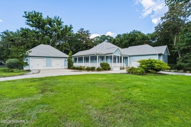 Experience the pinnacle of coastal luxury in this exceptional - photo 6