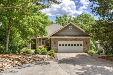 Lake Home For Sale in Loudon, Tennessee