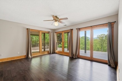 Welcome to 100 Brittany Way! Perched in the peaceful Newtown - photo 7