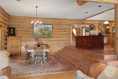 My parents home for many years, so many great memories! The - photo 11