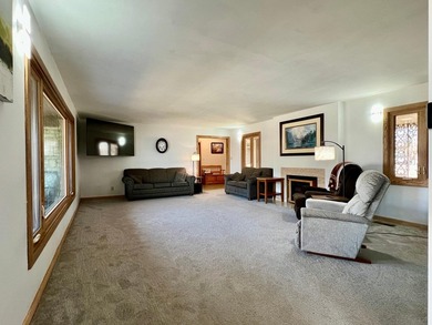 Experience refined living in this exquisite 3 bed, 3 bath stone - photo 13