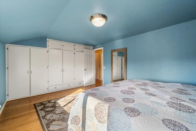 Just a short walk to the ocean, this 5-bedroom, 2-bath home - photo 15