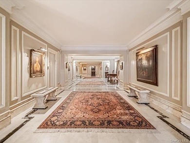 Perched atop one of Park Avenue's most distinguished prewar - photo 18