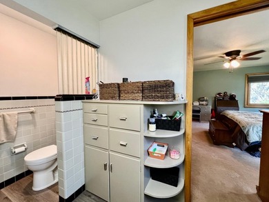 Experience refined living in this exquisite 3 bed, 3 bath stone - photo 20