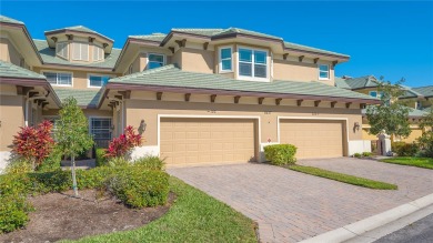 Lake Condo For Sale in Lakewood Ranch, Florida