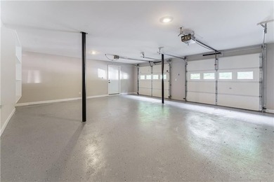Welcome to your dream home overlooking the lake & pristine - photo 31