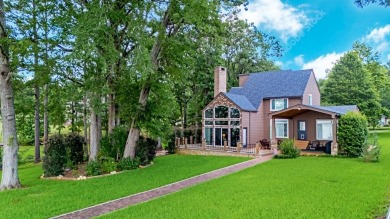 Lake Home For Sale in Nacogdoches, Texas