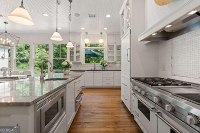 Tucked inside an exclusive gated enclave of just 12 custom homes - photo 38