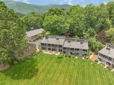 Lake Condo For Sale in Lake Toxaway, North Carolina
