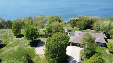 Experience refined living in this exquisite 3 bed, 3 bath stone - photo 41