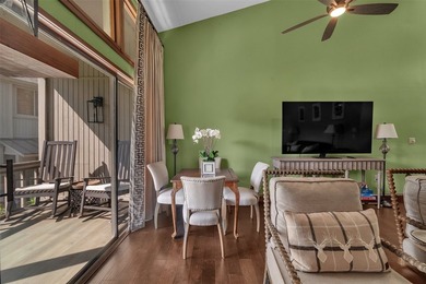 Fully furnished and beautifully renovated lakefront condo at - photo 6