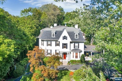 Hudson River Home For Sale in Englewood New Jersey