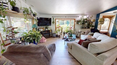 Versatile, well-designed property offering exceptional - photo 3