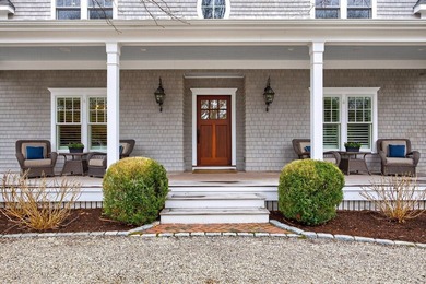 Ideally situated for an easy walk to Osterville Village and - photo 10