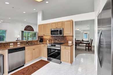 SUPERB SINGLE STORY 4 BED/2.5 BATH WATERFRONT HOME! Room to - photo 11
