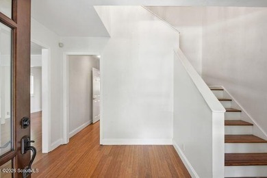 Experience the beauty of coastal living in this stunning - photo 5