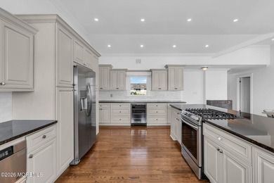 Waterfront Living at Its Finest in Green Island! Wake up every - photo 16