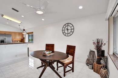 SUPERB SINGLE STORY 4 BED/2.5 BATH WATERFRONT HOME! Room to - photo 17