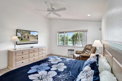 SUPERB SINGLE STORY 4 BED/2.5 BATH WATERFRONT HOME! Room to - photo 27