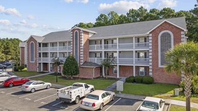 This beautifully updated, ground-floor 3-bedroom, 2-bath condo - photo 2
