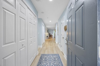 This beautifully updated, ground-floor 3-bedroom, 2-bath condo - photo 3