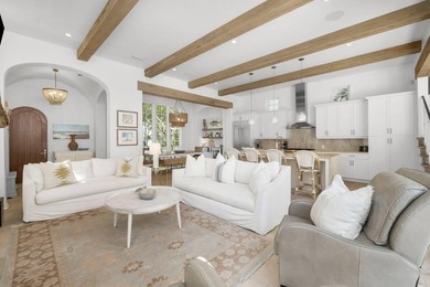 The Harper Cottage & Carriage House in Rosemary Beach evokes the - photo 4
