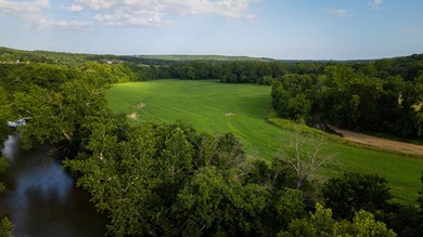 Welcome to Osage Fork Farm, a premier 820+/- acre Ozark property - photo 5