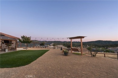 Welcome to your dream home at 3415 Lakeside Village Drive - photo 36