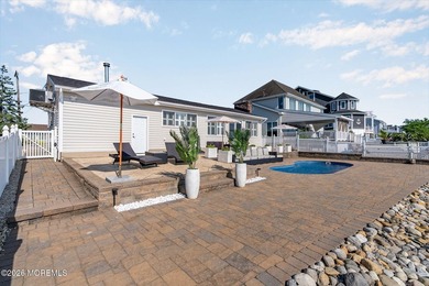 Waterfront Living at Its Finest in Green Island! Wake up every - photo 45