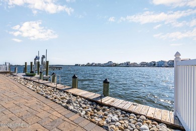 Waterfront Living at Its Finest in Green Island! Wake up every - photo 47