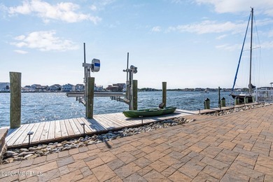 Waterfront Living at Its Finest in Green Island! Wake up every - photo 48