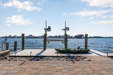 Waterfront Living at Its Finest in Green Island! Wake up every - photo 49